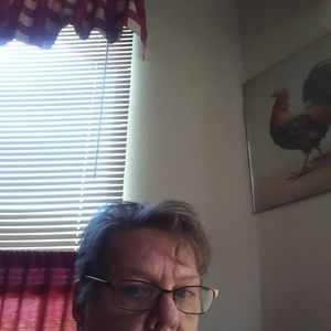 Meet your Posher, Frances